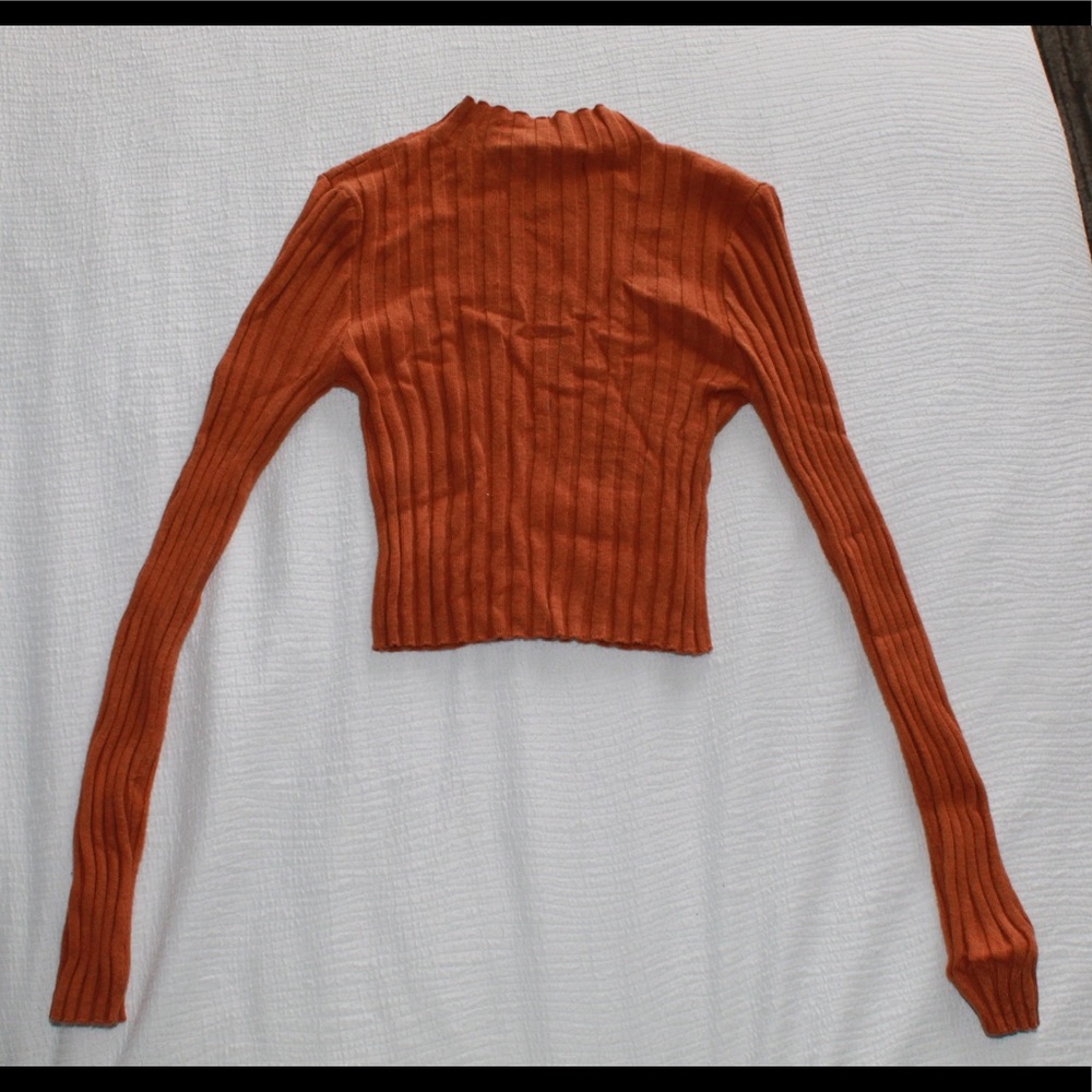 Forever 21 Long Sleeve Crop Top